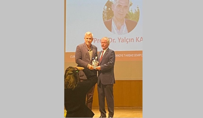 “ZMO 2022 Yılı Bilim Ödülü” Üyemiz ve Eski Yönetim Kurulu Başkanımız Akademisyen Prof. Dr. Yalçın KAYA’ya verildi