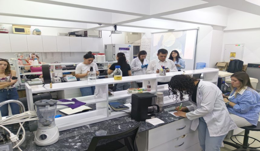 Gen Düzenleme Teknikleri (CRISPR-Cas9) eğitimi gerçekleştirildi.