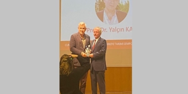 “ZMO 2022 Yılı Bilim Ödülü” Üyemiz ve Eski Yönetim Kurulu Başkanımız Akademisyen Prof. Dr. Yalçın KAYA’ya verildi